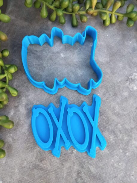 XOXO Text Cookie Cutter and Fondant Embosser Stamp Hugs and Kisses