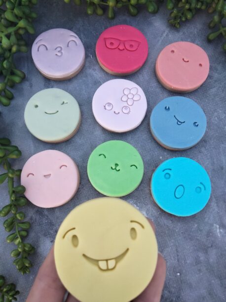 Set of 10 Cute Face Expressions for Cookie Fondant / Cookie Stamp Faces - Facial Expressions - Cute Cookie Faces