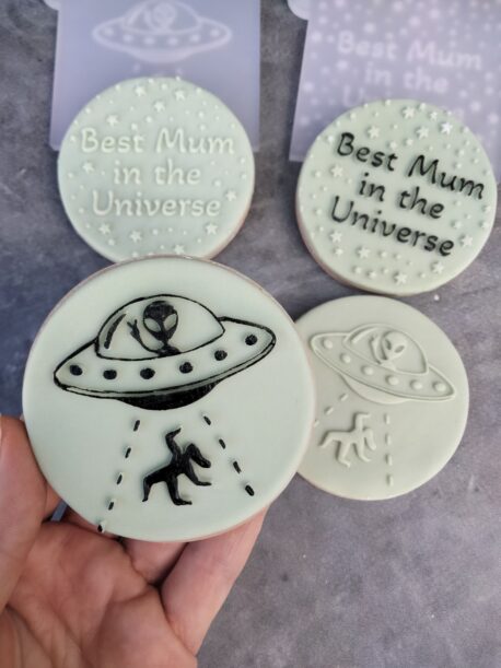Best Mum in the Universe / Alien Abduction Mum Raised Cookie Stamps Set Mothers Day