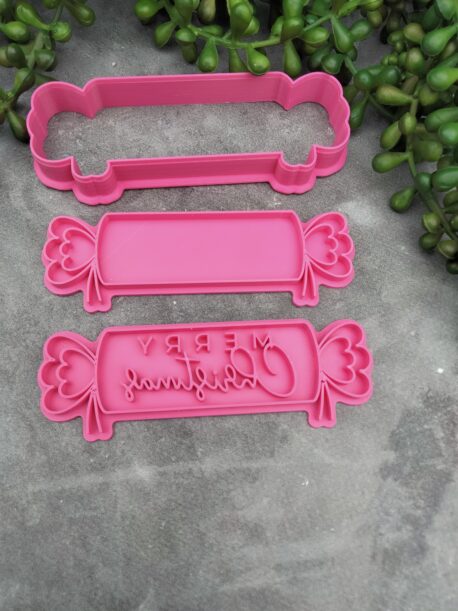 Christmas Cracker / Christmas Bon Bon Cookie Cutter and Fondant Embosser Stamp Set with Merry Christmas & Plain Stamp DIY Christmas Cookies Table Seating Plaque